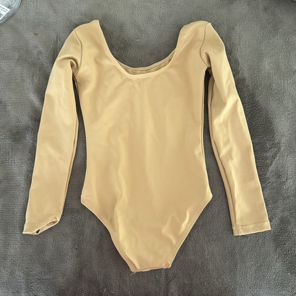 Child’s Leotard Nude size 2-4 - Picture 2 of 2
